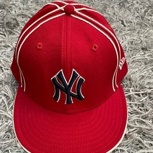 Red NY YANKEES Hat